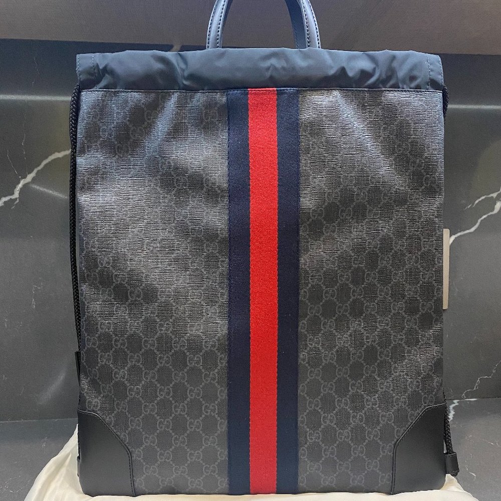 GUCCI GG Supreme drawstring tote backpack